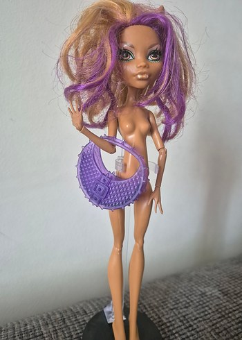 Monster High clawdeen swim class