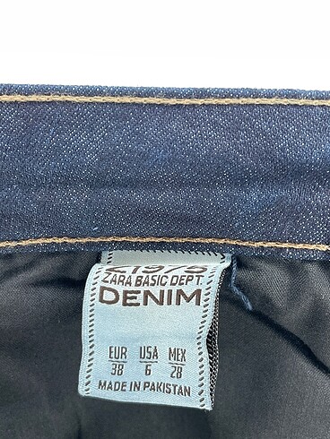 38 Beden mavi Renk Zara Jean / Kot %70 İndirimli.