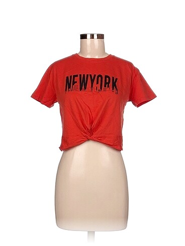 Diğer T-shirt %70 İndirimli.