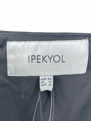 40 Beden siyah Renk ipekyol Trenchcoat %70 İndirimli.
