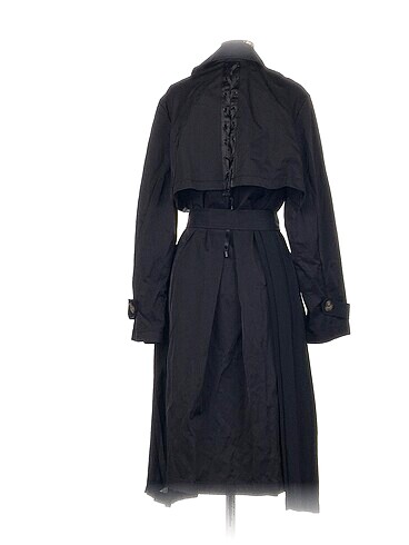 40 Beden ipekyol Trenchcoat %70 İndirimli.