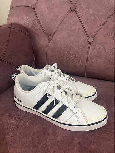 Orjinal Adidas Ayakkabı 42 Numara