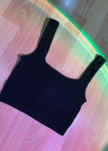 BERSHKA Siyah Mini Crop Top - Görsel 3