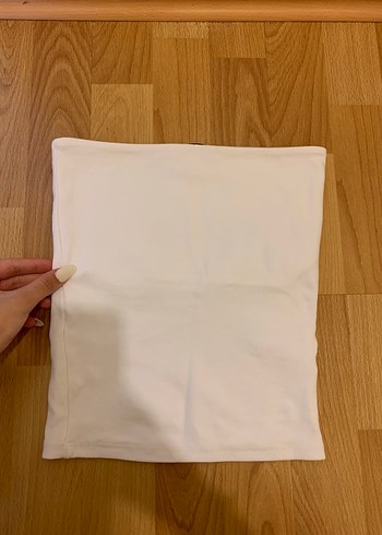 s Beden BERSHKA Beyaz Straplez Crop