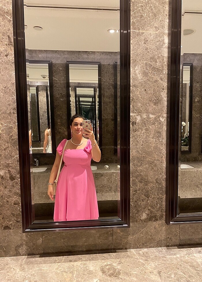 Pembe elbise - Görsel 2