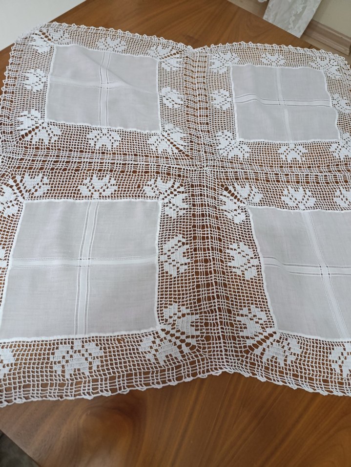 El emeği göz nuru dantel masa örtüsü - Görsel 2