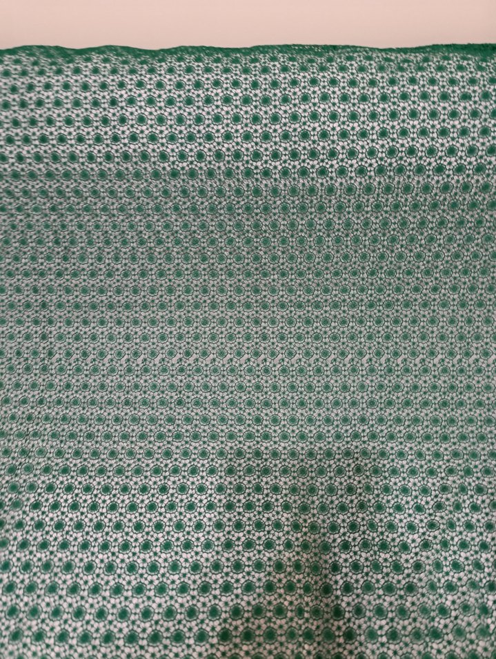 Nakışlı Yeşil Masa Örtüsü - Görsel 3