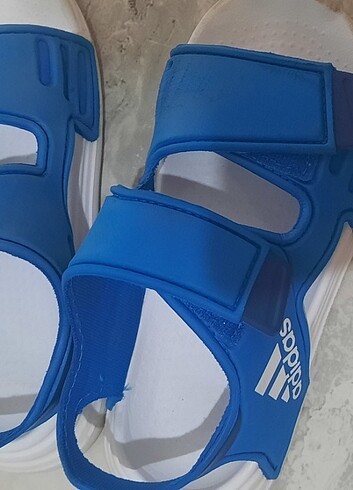 Adidas erkek çocuk sandalet