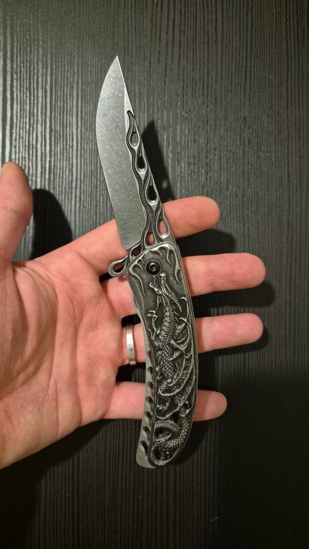 Ejderha Desenli Gri Katlanır Bıçak - Görsel 2