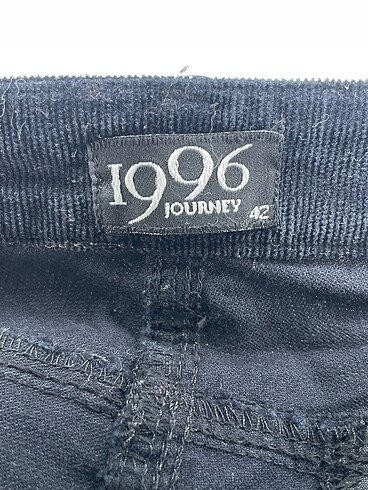 42 Beden siyah Renk Journey Jean / Kot %70 İndirimli.