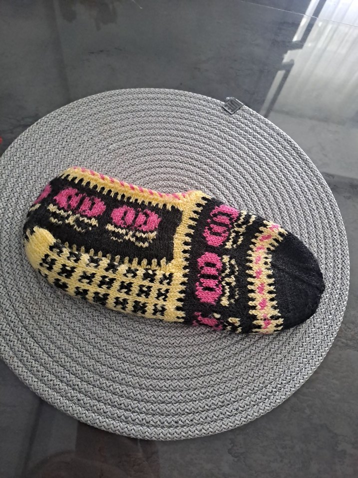 Kızlar için Renkli Örgü Sıcak Ev Terliği - Görsel 2