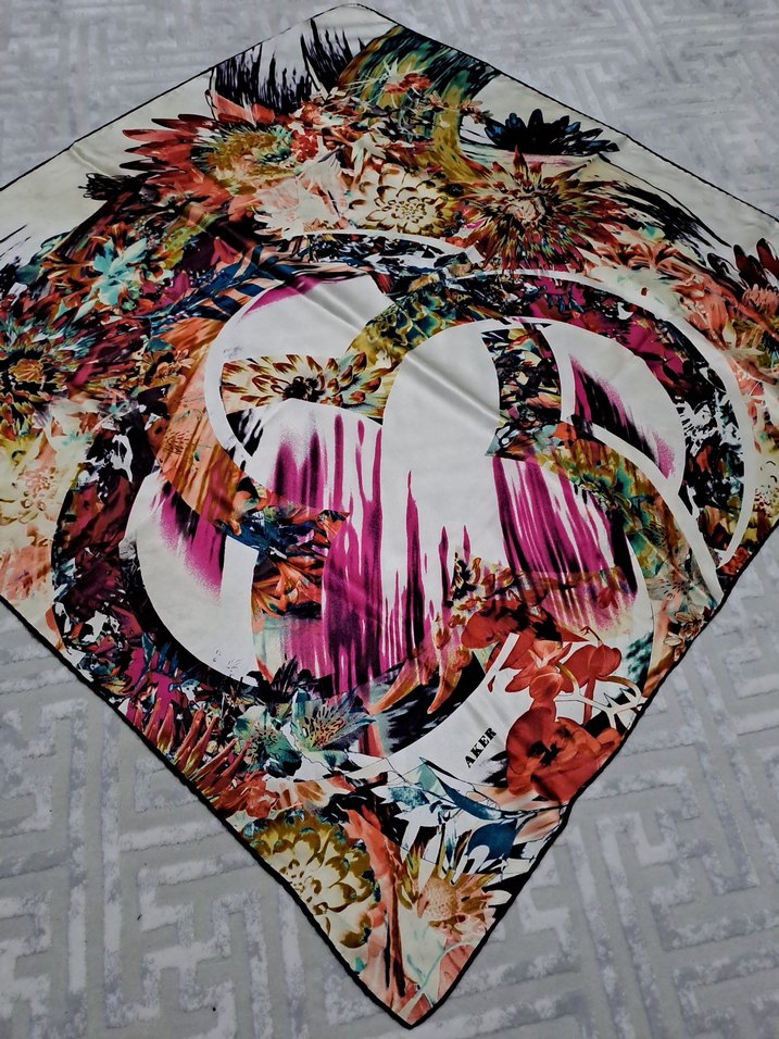 aker ipek eşarp - Görsel 2