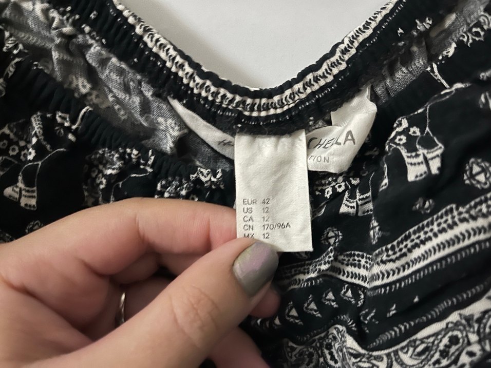 Coachella H&M Bohem Dantel Detaylı Mini Bluz - Görsel 2