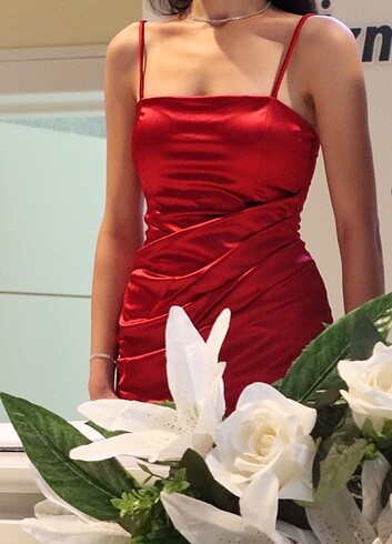 Asimetrik Kesim Büzgülü Elbise - Görsel 5