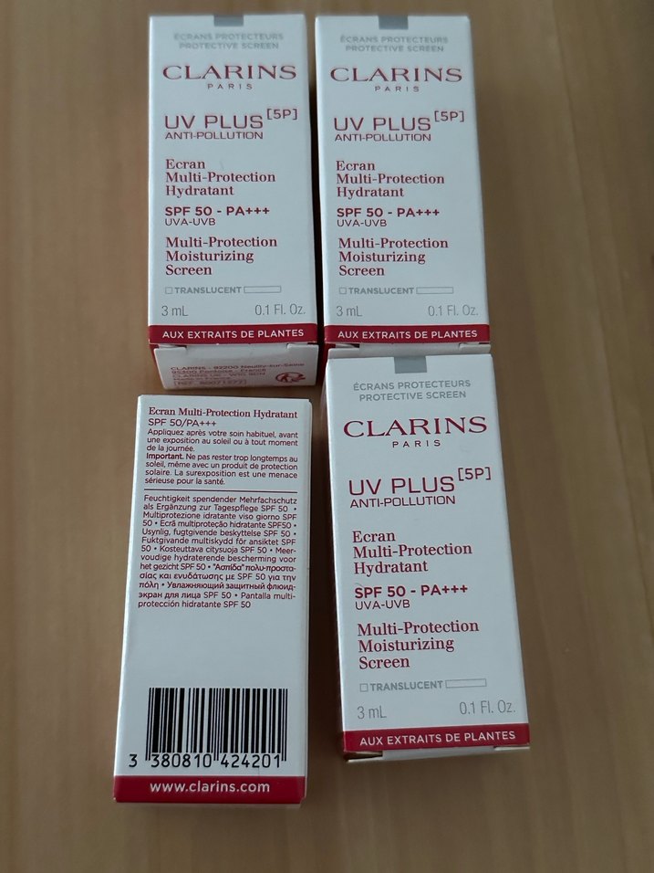Clarins UV Plus Çoklu Koruma SPF 50 3 ml - Görsel 4