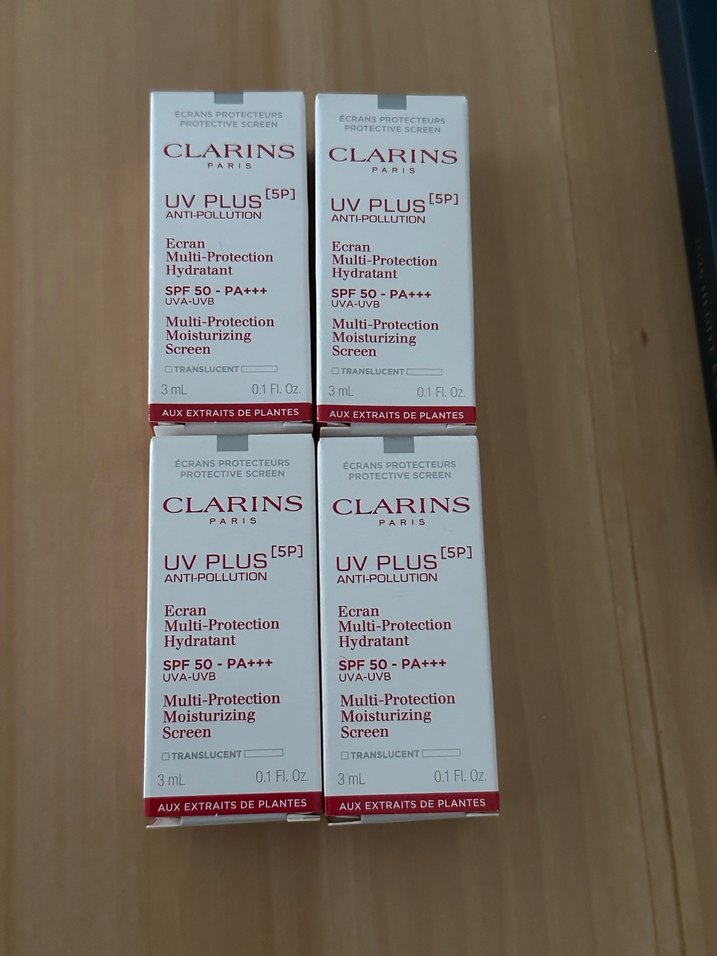 Clarins UV Plus Çoklu Koruma SPF 50 3 ml - Görsel 3