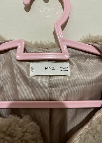 Bej Kürklü kadın mont - Görsel 3