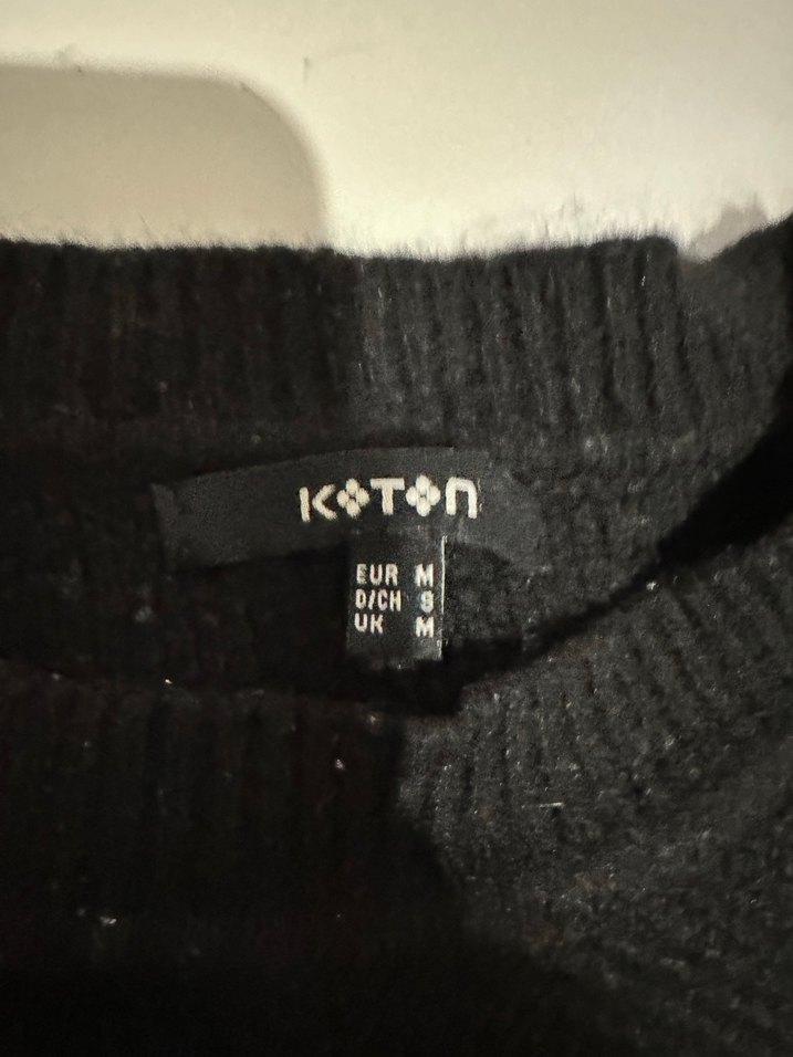 Siyah Uzun Kollu yün Kazak - Görsel 3