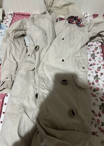 Düğmeli Beyaz Midi Kadın Trençkot - Görsel 8