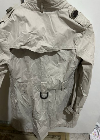 Düğmeli Beyaz Midi Kadın Trençkot - Görsel 4