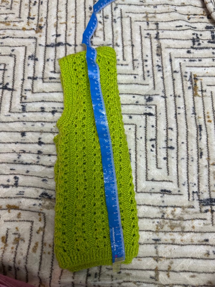 Kız Çocuk Yeşil V Yaka Örgü Yelek - Görsel 3