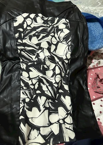 Drapeli Siyah Desenli Midi Kalem Etek - Görsel 9