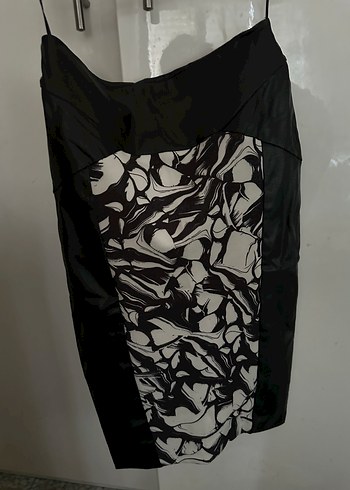 Drapeli Siyah Desenli Midi Kalem Etek - Görsel 4