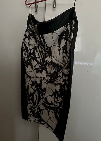 Drapeli Siyah Desenli Midi Kalem Etek - Görsel 3