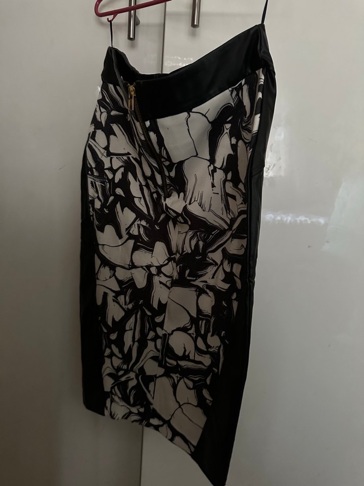 Drapeli Siyah Desenli Midi Kalem Etek - Görsel 3