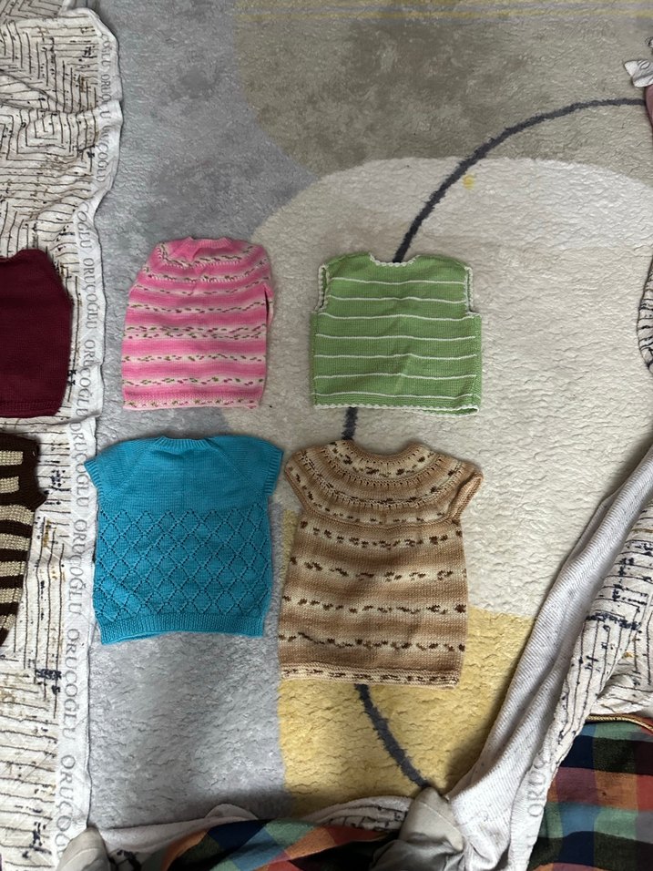 Kız Çocuk Örgü Bohem Kolsuz Hırka - Görsel 5