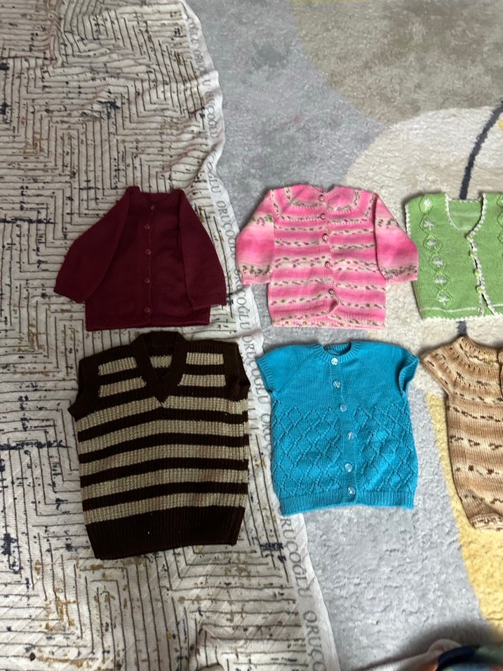 Kız Çocuk Örgü Bohem Kolsuz Hırka - Görsel 3