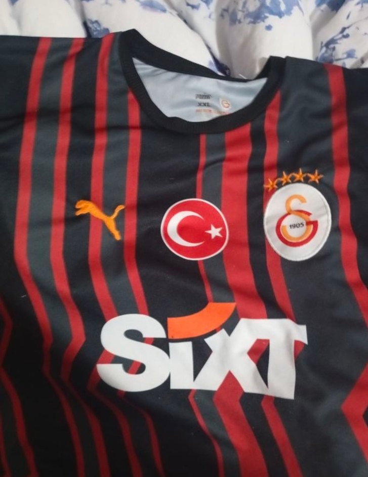 İmzalı galatasaray forması - Görsel 2