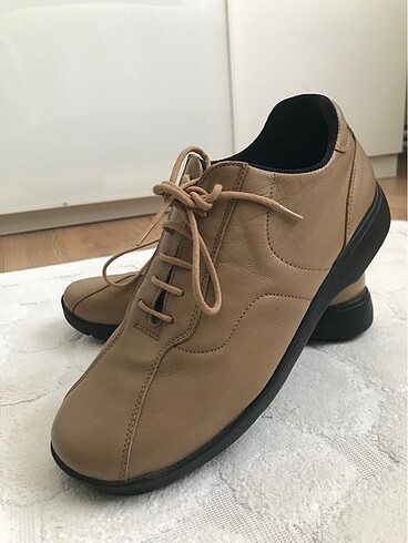 Bata deri ayakkabı