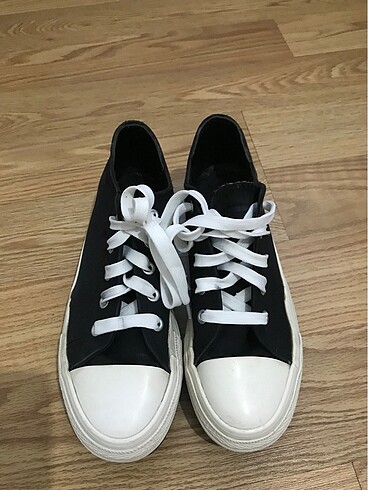 39 Beden siyah Renk Siyah Converse