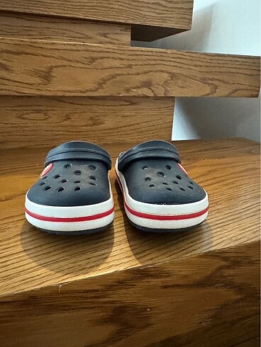 25 Beden Crocs
