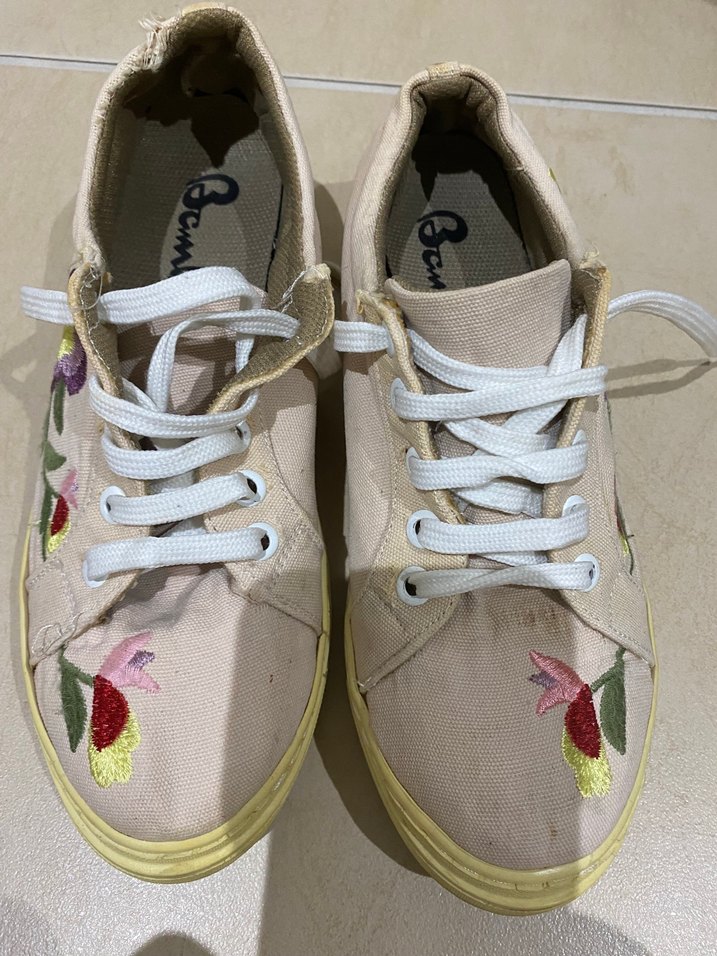 Nakışlı Bej Kadın Spor Ayakkabı - Görsel 3