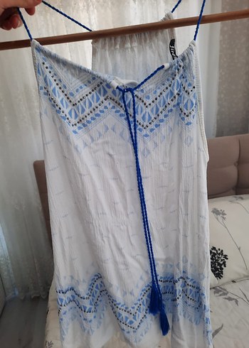 beyaz vemavi bluz