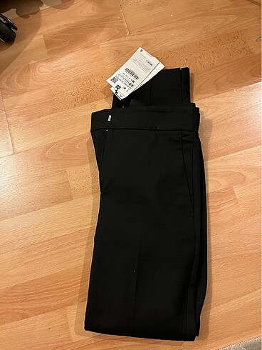 xs Beden Zara jogger pantolon