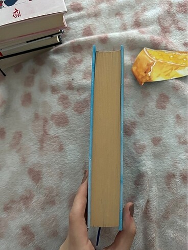  Beden ciltli kitap zeynep sahra/elmaliturta
