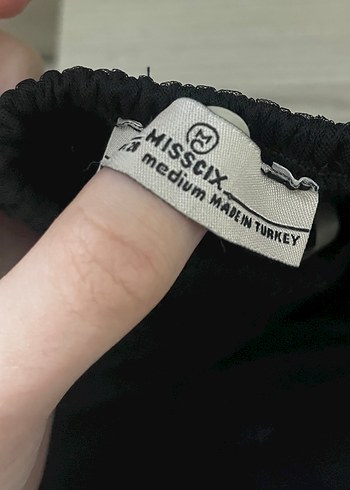 Siyah straplez fırfırlı mini elbise - Görsel 3