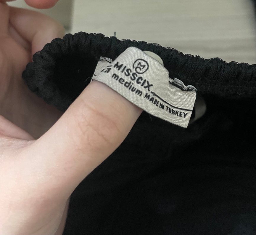 Siyah straplez fırfırlı mini elbise - Görsel 3