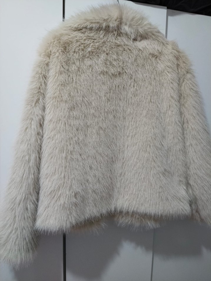 Beyaz kürk - Görsel 3