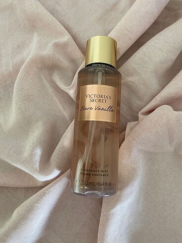 Victoria's secret bare vanilla vücut spreyi