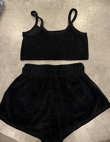 Bershka Bershka siyah sort crop takim