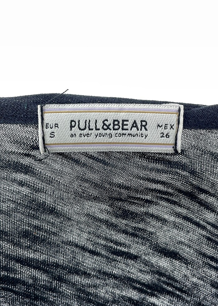 Pull and Bear T-shirt %70 İndirimli. - Görsel 4