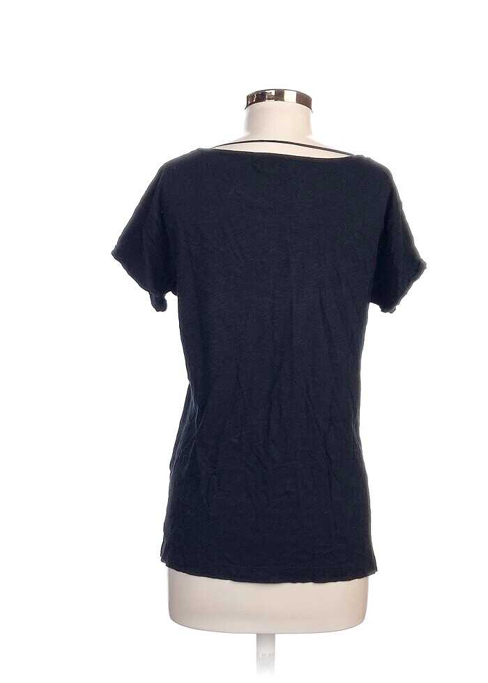 Pull and Bear T-shirt %70 İndirimli. - Görsel 3