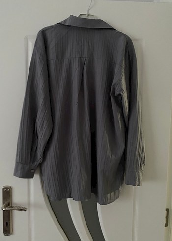 Gri Düğmeli Keten Uzun Kollu Kadın Gömlek - Görsel 4