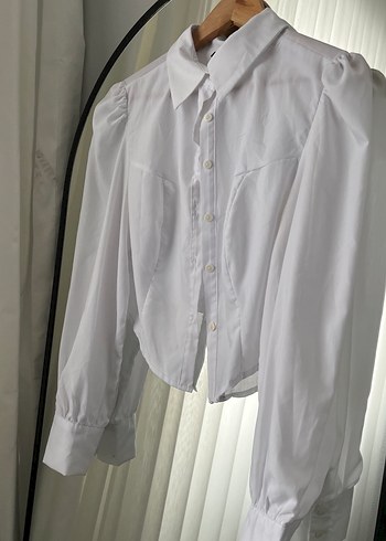 Düğmeli BeyazKadın Gömlek - Görsel 2