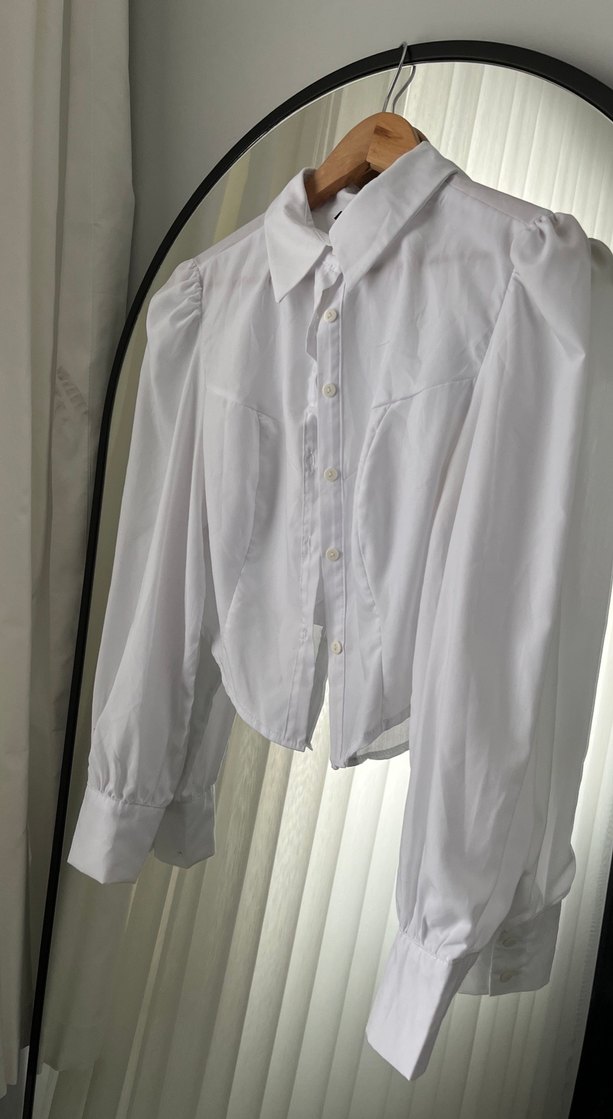 Düğmeli BeyazKadın Gömlek - Görsel 2