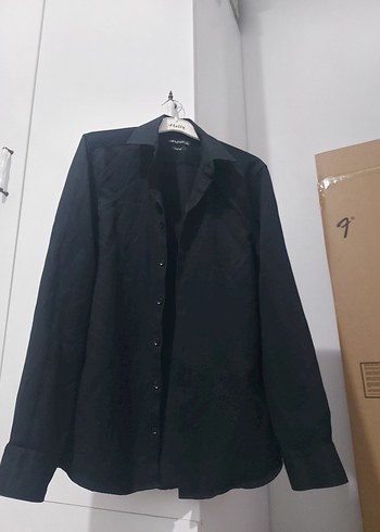 LC Waikiki Siyah Uzun Kollu Gomlek